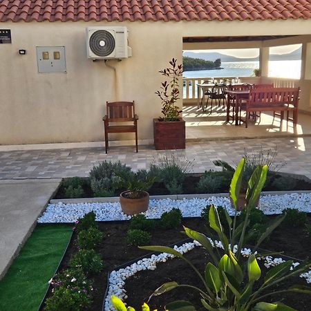 Apartments Melany سلانو المظهر الخارجي الصورة