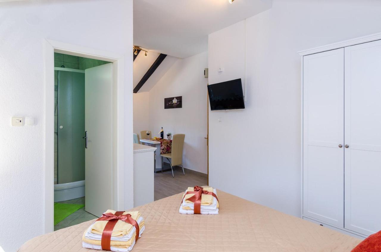 Apartments Melany سلانو المظهر الخارجي الصورة