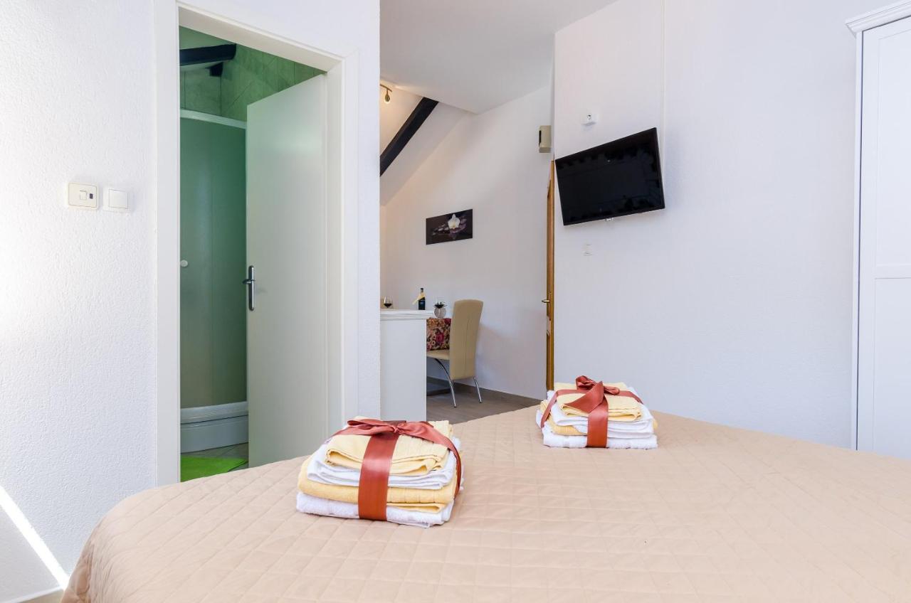 Apartments Melany سلانو المظهر الخارجي الصورة